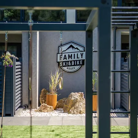 Family Ski&bike House Lägenhet Stronie Śląskie
