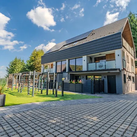 Family Ski&bike House * Stronie Śląskie