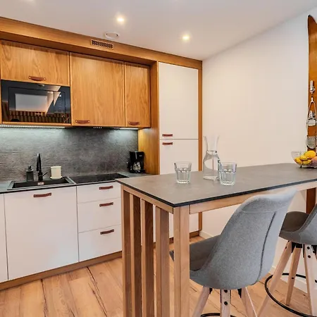 Family Ski&bike House