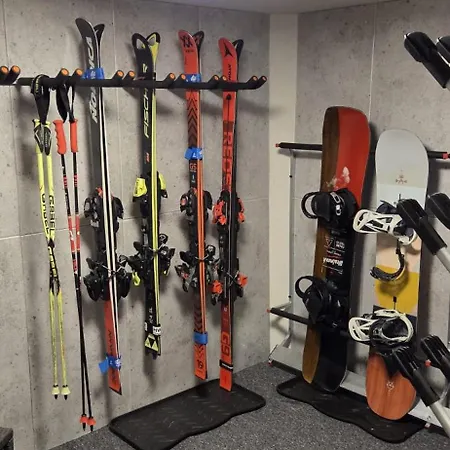 Family Ski&bike House Apartment