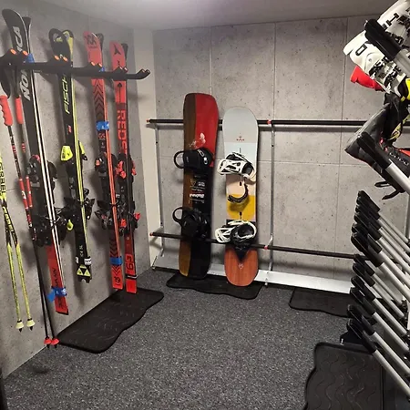 Family Ski&bike House Apartamento *