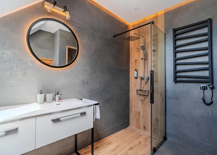 Family Ski&bike House * Stronie Śląskie