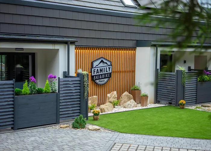 Family Ski&bike House